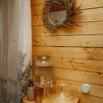 豪华帐篷 Glamping U Lesa 科内日诺河畔里赫诺夫