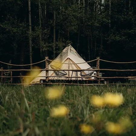 Glamping U Lesa Luksustelt