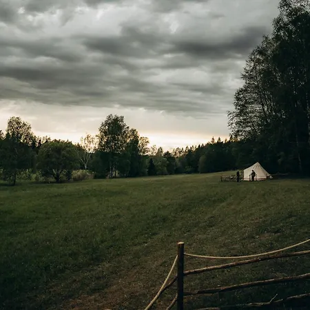 Luksustelt Glamping U Lesa