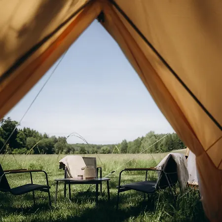 Glamping U Lesa Luksustelt
